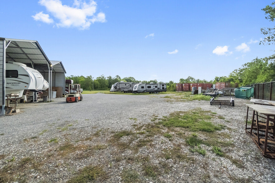 1800 Highway 59 Loop N, Livingston, TX for sale - Building Photo - Image 1 of 1