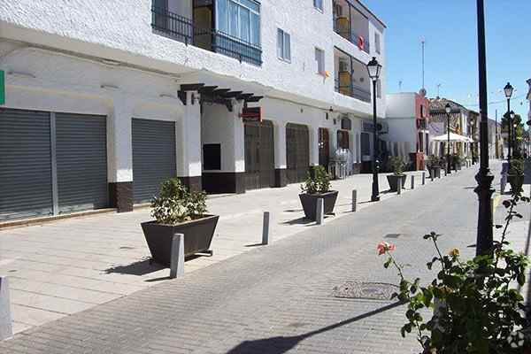 Retail in Villarrubia de Santiago, Toledo for lease Interior Photo- Image 1 of 2