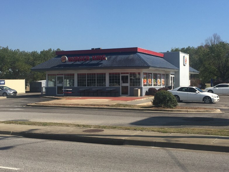 200 Hwy 15 Bypass Byp E, Bennettsville, SC for sale - Building Photo - Image 1 of 1