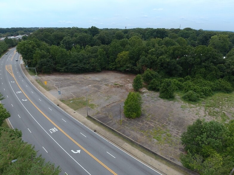 ``` Main Street, Atlanta, GA for sale - Building Photo - Image 2 of 2