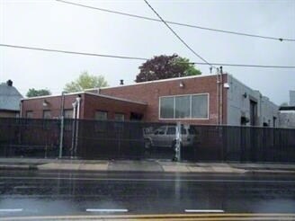 105 Babylon Tpke, Roosevelt, NY for sale - Primary Photo - Image 1 of 1