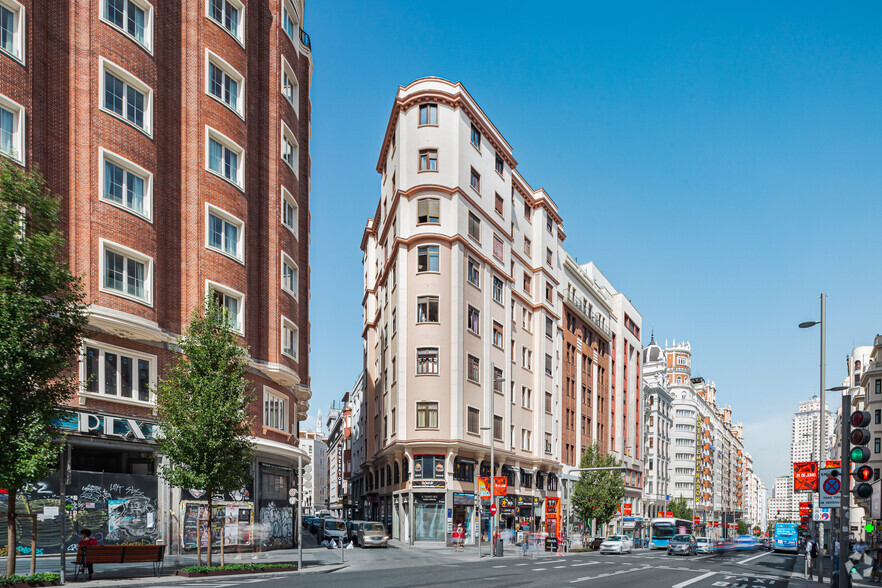 Calle Gran Via, 45, Madrid, Madrid for sale - Primary Photo - Image 1 of 1