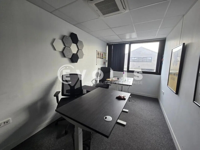 Office in Wissous for sale - Interior Photo - Image 2 of 9