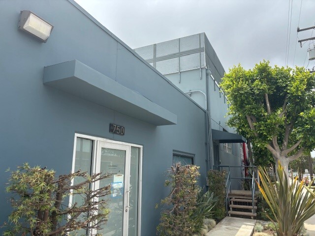 750 Lairport St, El Segundo, CA for lease - Building Photo - Image 1 of 13