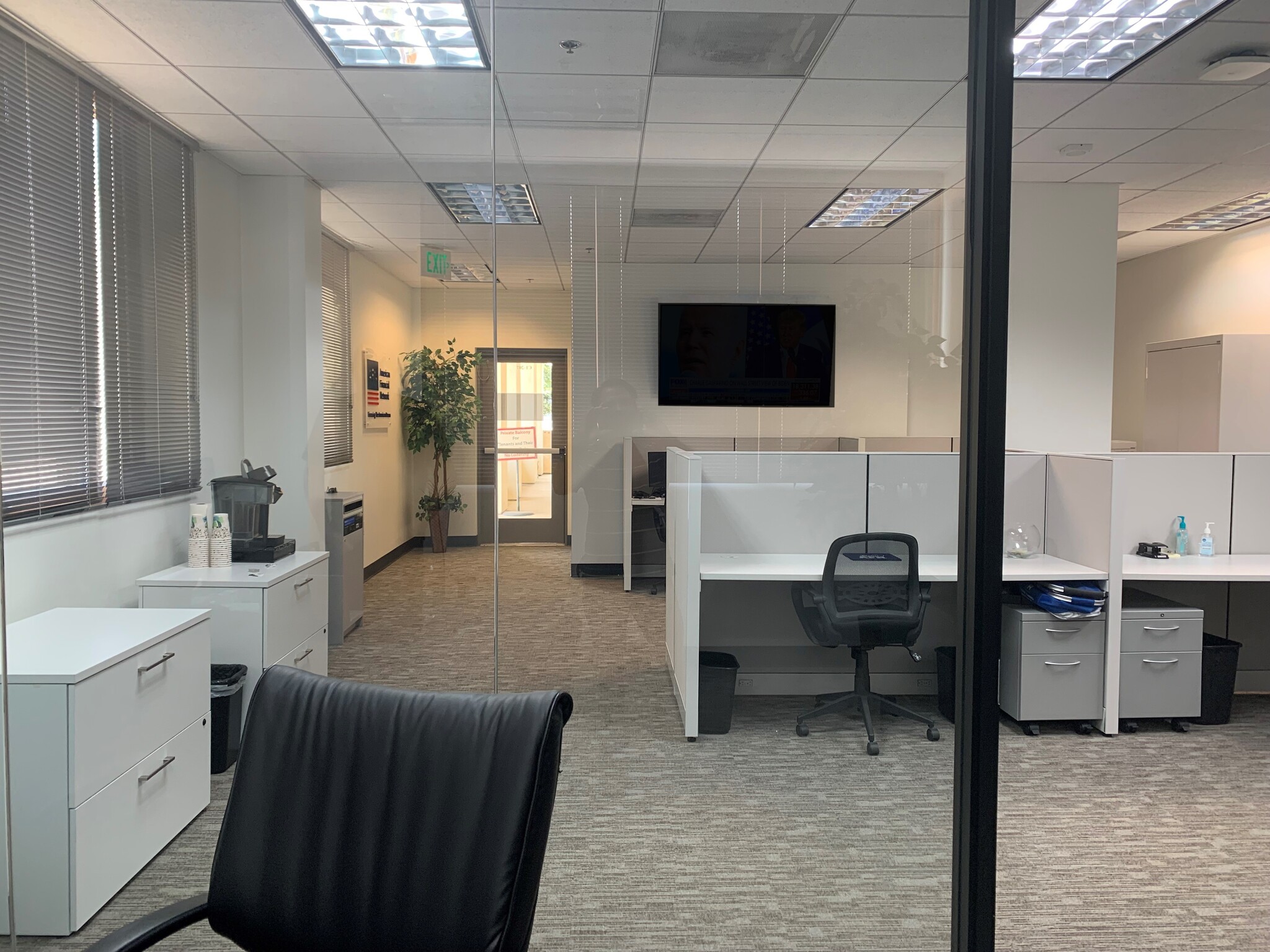 Indian Hill Blvd, Claremont, CA for lease Interior Photo- Image 1 of 3