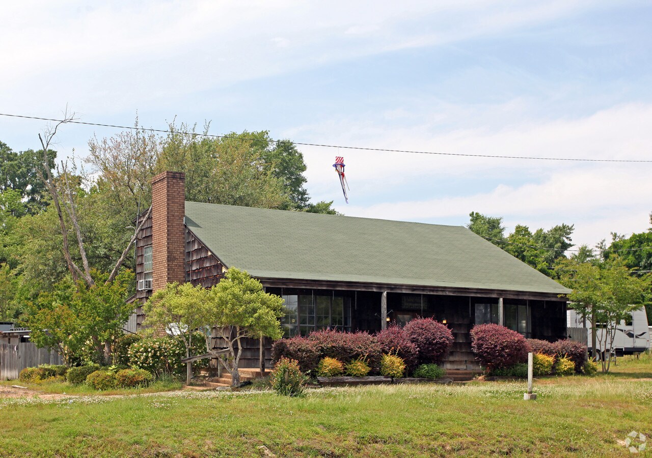 6655 Old Canton Rd, Ridgeland, MS 39157