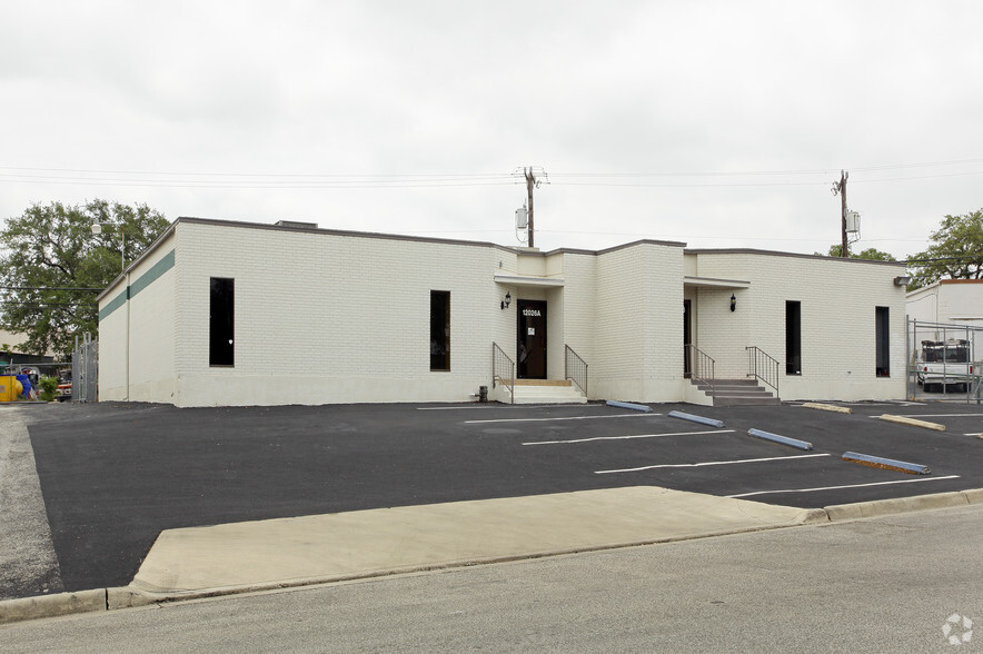12026 Colwick St, San Antonio, TX for lease - Building Photo - Image 2 of 2