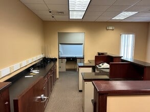 48 Animal Clinic Rd, Stuart, VA for sale Interior Photo- Image 2 of 7