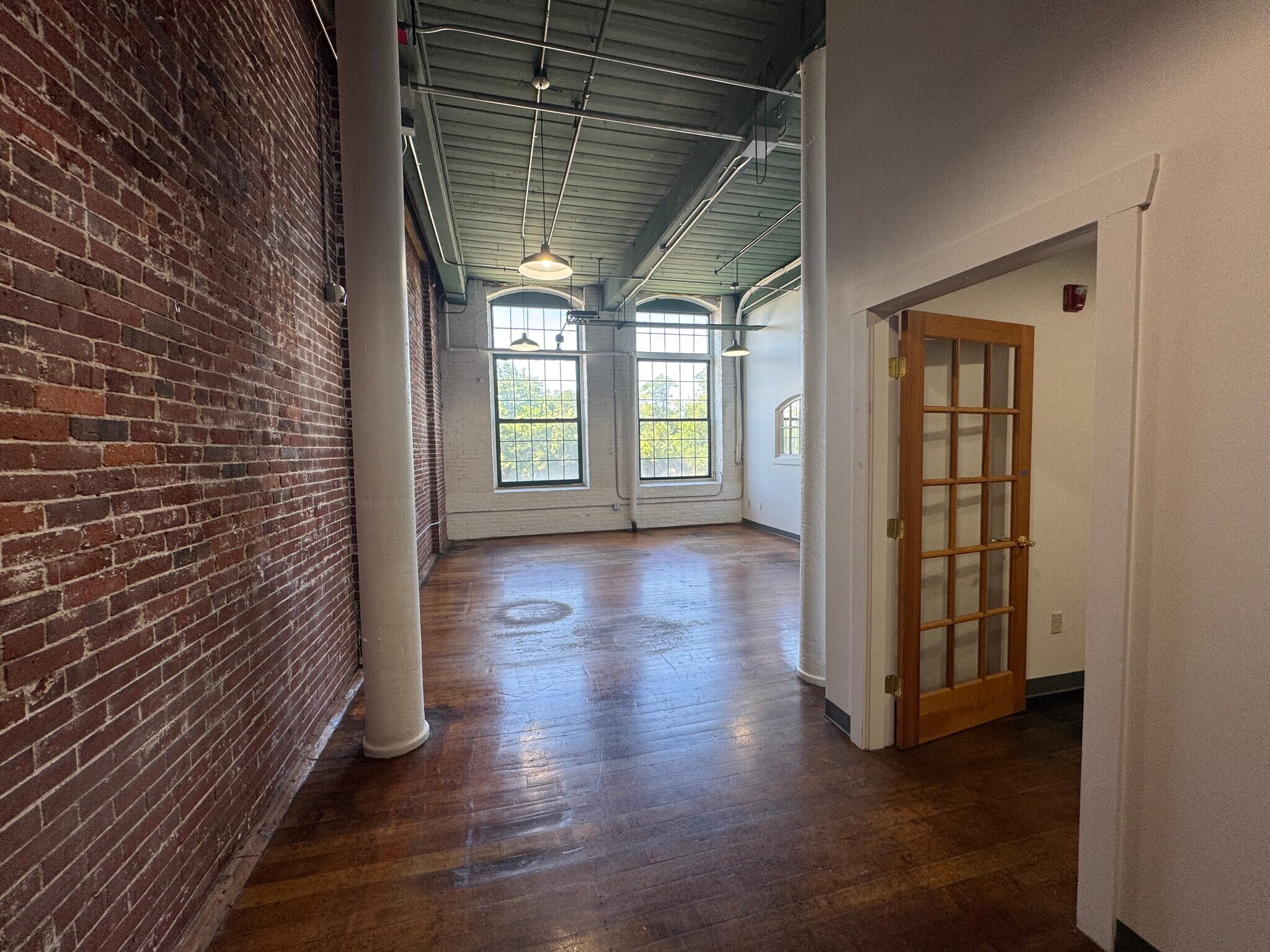 90 Bridge St, Westbrook, ME for lease Interior Photo- Image 1 of 9