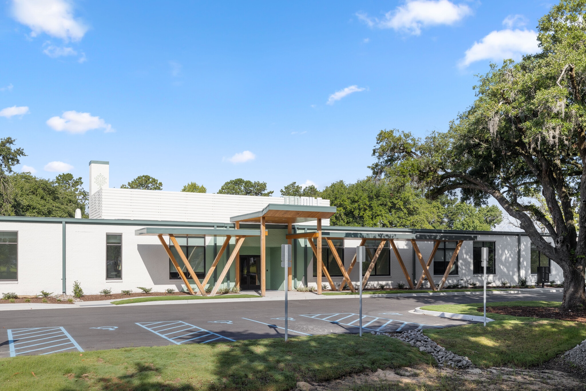 5841 Rivers Ave, North Charleston, SC for lease Primary Photo- Image 1 of 16