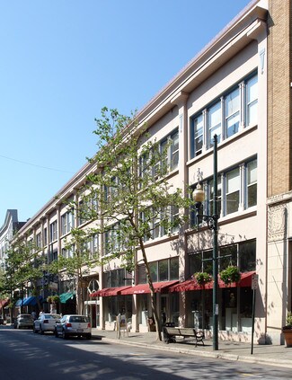 More details for 46 Haywood St, Asheville, NC - Retail for Lease