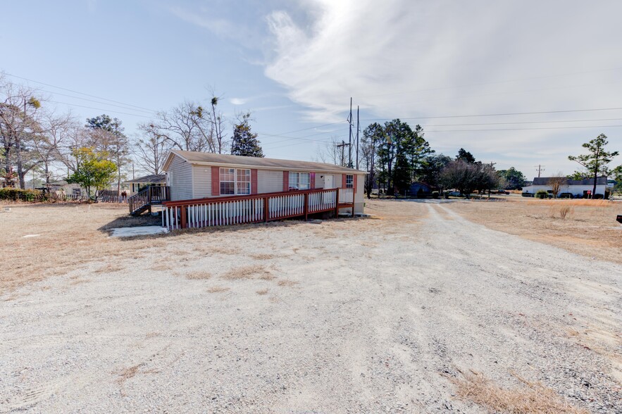 10804 Two Notch Rd, Elgin, SC for sale - Primary Photo - Image 1 of 1