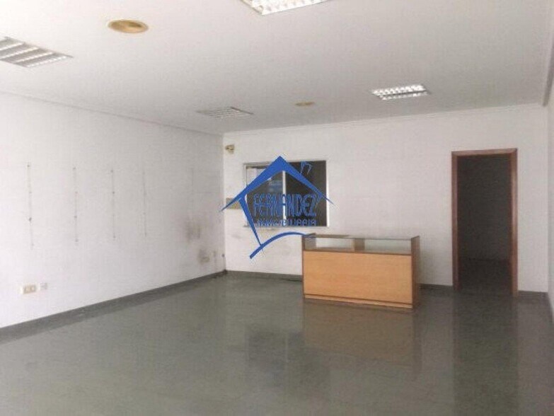 Retail in Cáceres, Cáceres for sale - Building Photo - Image 1 of 4