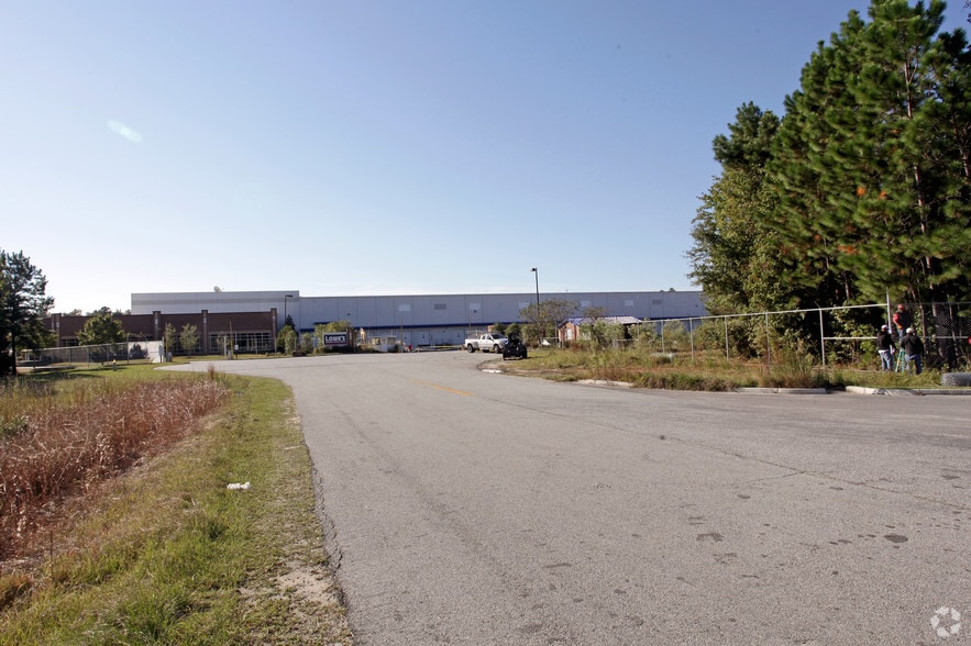 50 Innovation Dr, Savannah, GA for lease - Building Photo - Image 3 of 8