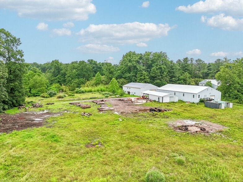 2101 & 2103 Blue Mount Rd, Monkton, MD for lease - Building Photo - Image 1 of 1