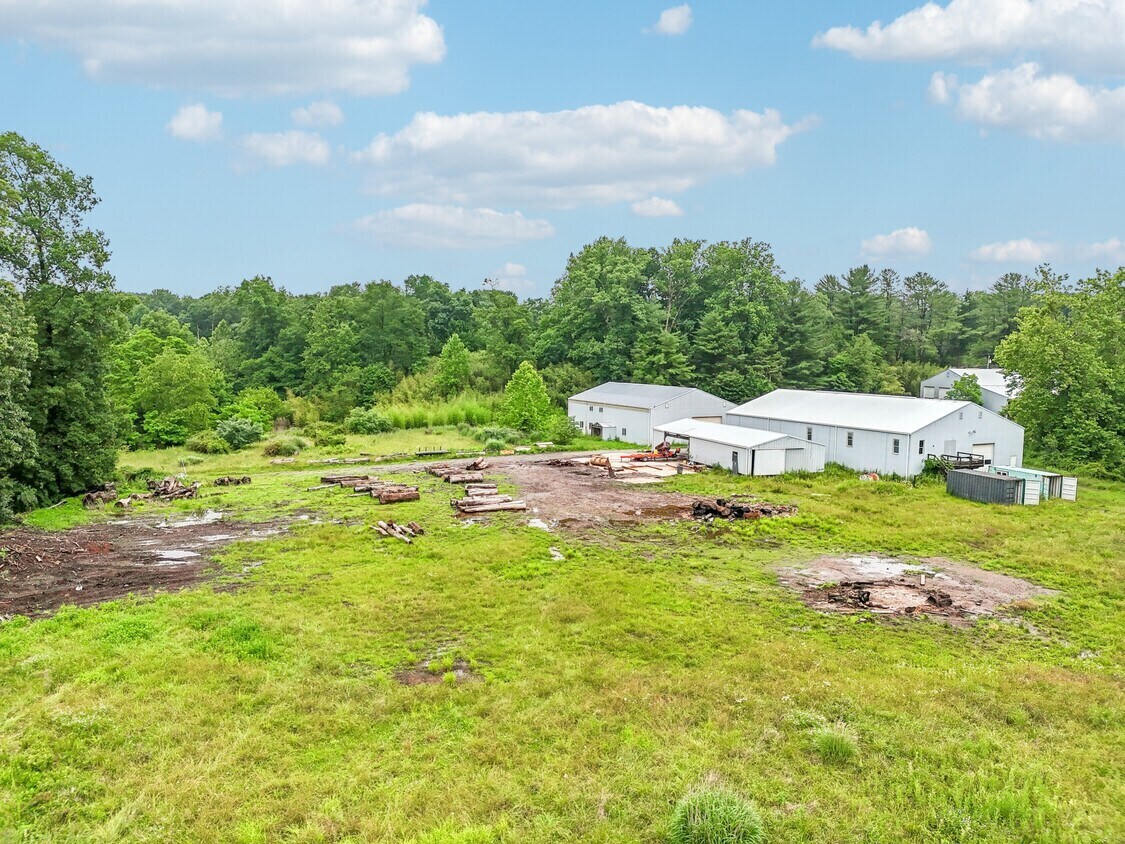 2101 & 2103 Blue Mount Rd, Monkton, MD for lease Building Photo- Image 1 of 2