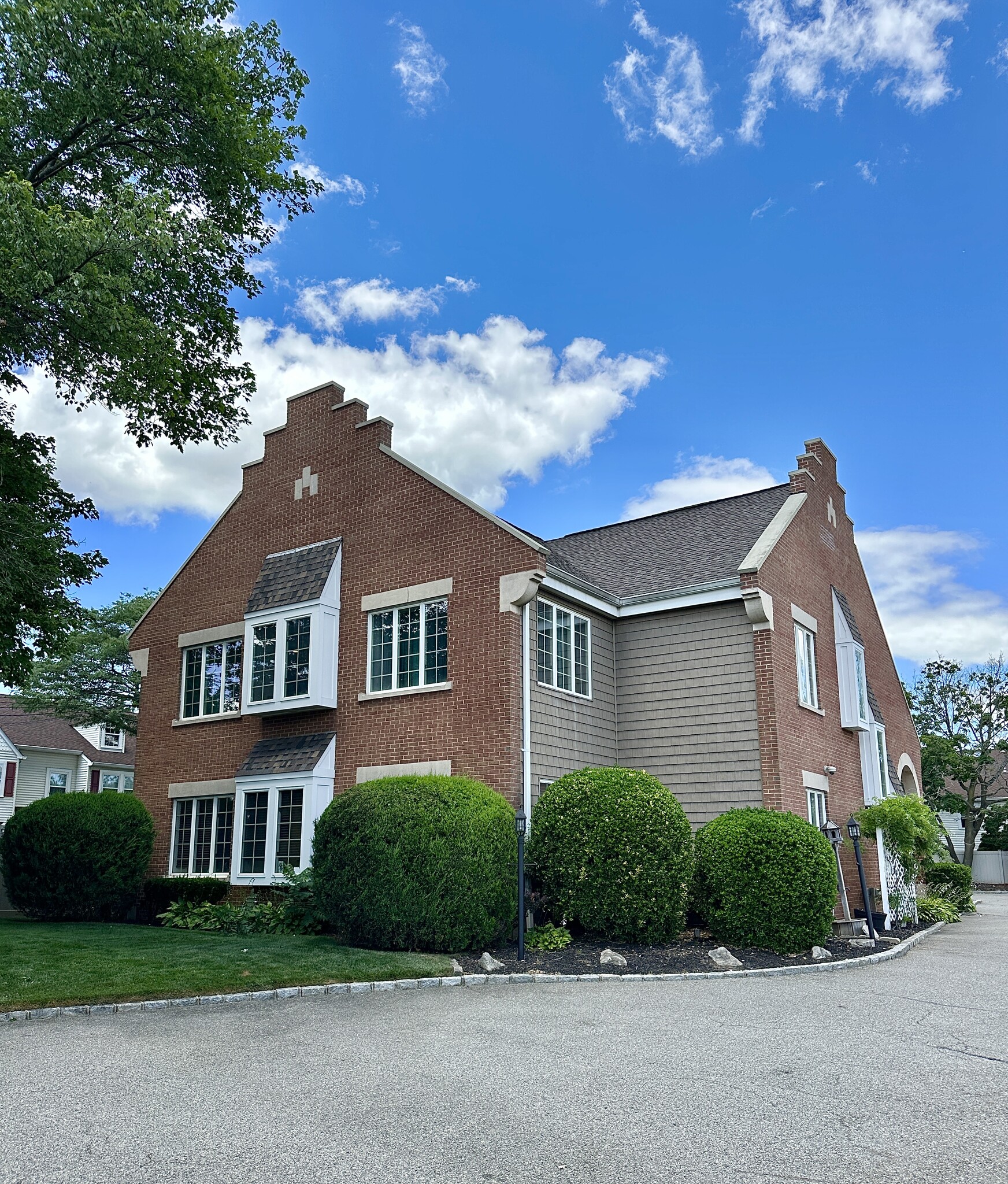 17 Conklin St, Farmingdale, NY for lease Building Photo- Image 1 of 12