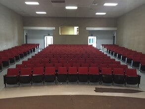 155 N Seymour Ave, Mundelein, IL for lease Building Photo- Image 2 of 4