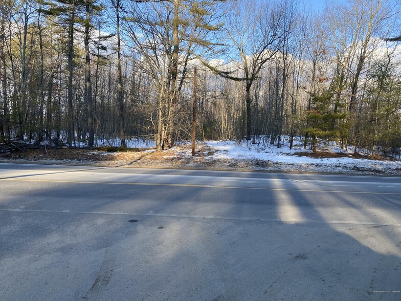 1027 Roosevelt Trl, Windham, ME for sale - Primary Photo - Image 1 of 1