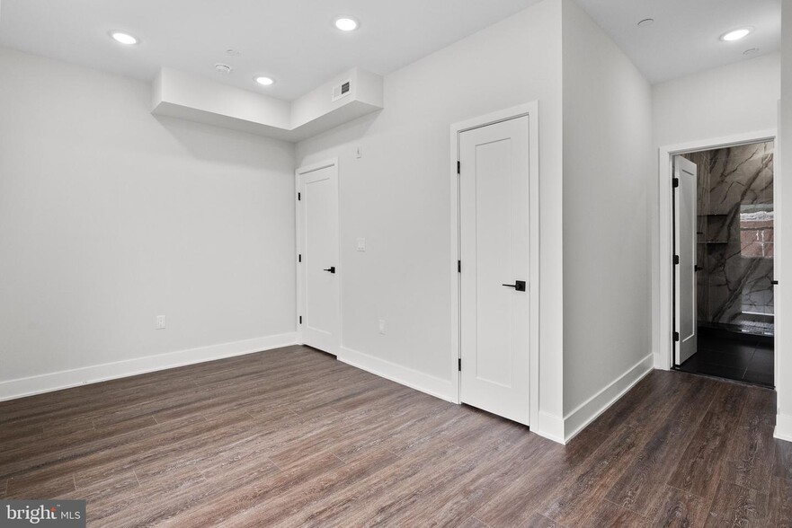 2146 N Front St, Philadelphia, PA for sale - Building Photo - Image 3 of 17