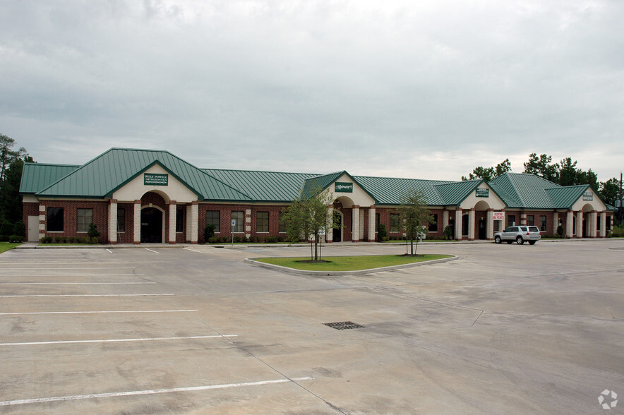 18700 W Lake Houston Pky, Humble, TX for lease - Primary Photo - Image 1 of 4