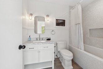 45 S Euclid Ave, Montauk, NY for sale Interior Photo- Image 2 of 21