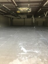 2670 Highway 80, Jackson, MS for lease Interior Photo- Image 2 of 2