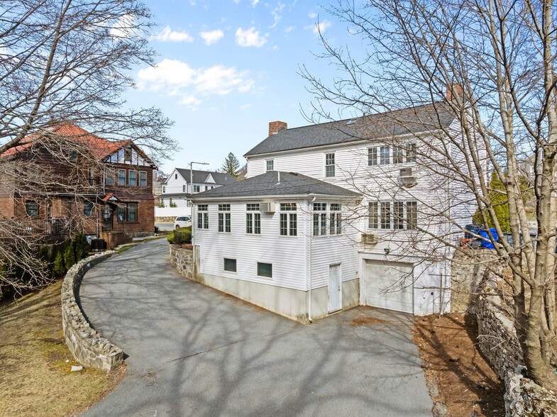 1646 Centre St, Boston, MA for sale - Building Photo - Image 3 of 48