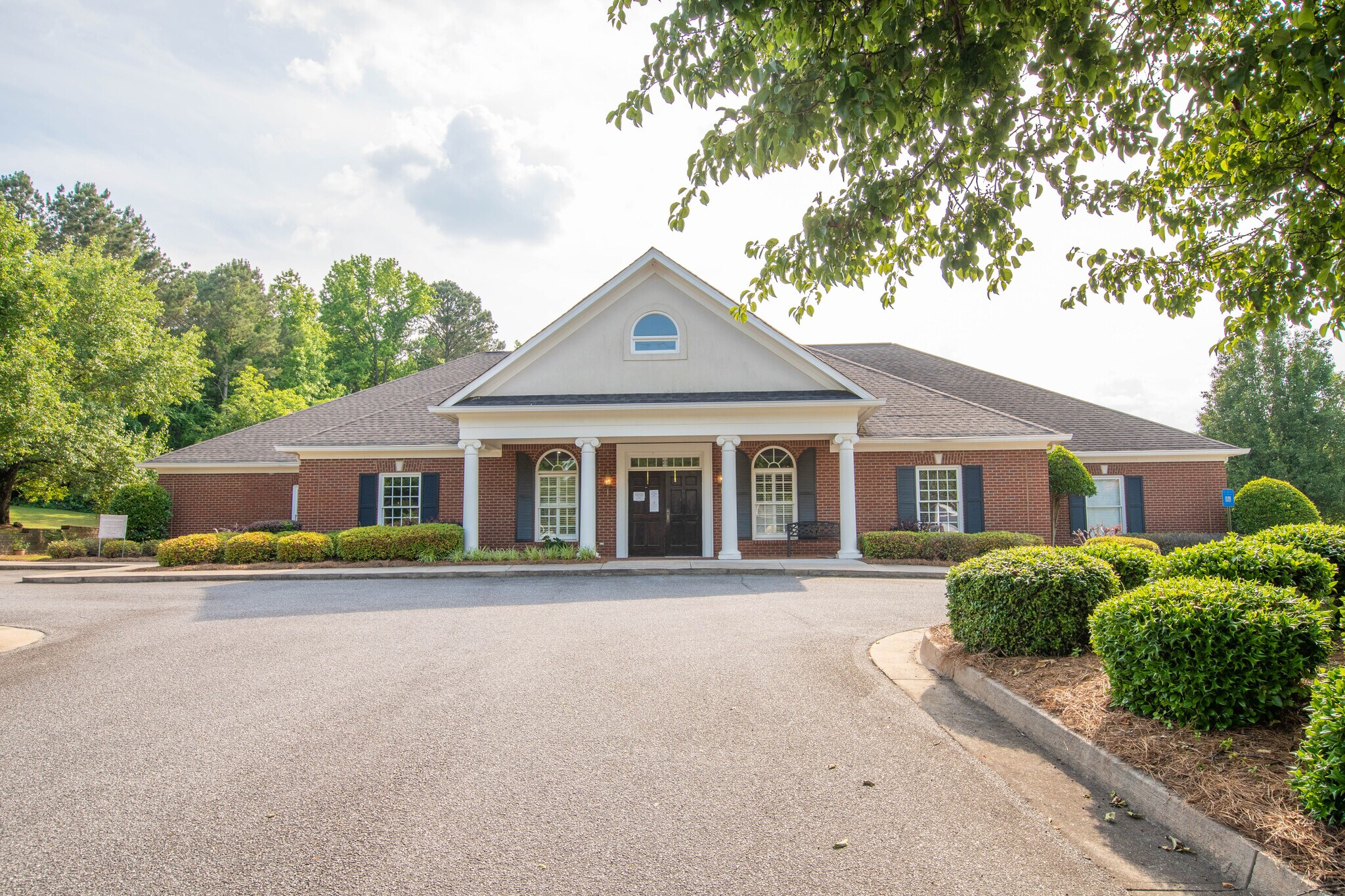 385 Hawthorne Ln, Athens, GA for sale Building Photo- Image 1 of 1