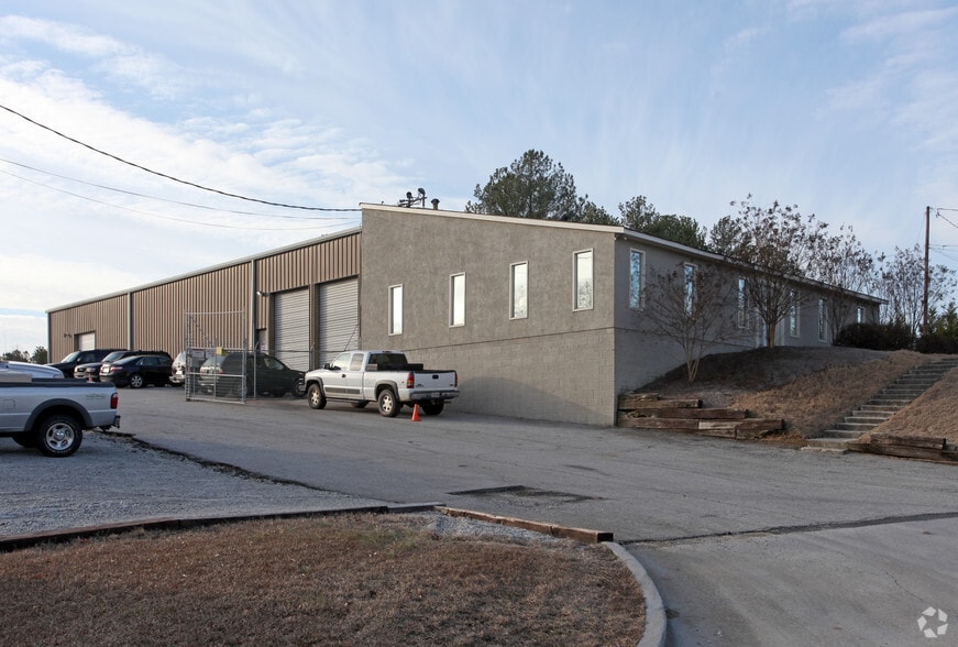 2367 Rockaway Industrial Blvd, Conyers, GA for lease - Building Photo - Image 2 of 7