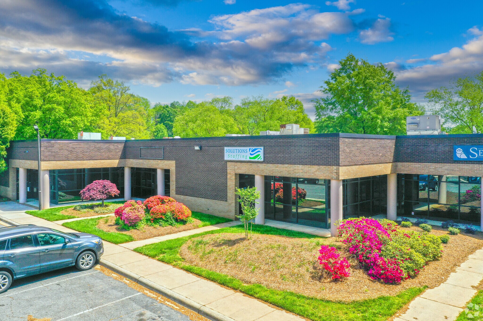 814 Tyvola Rd, Charlotte, NC 28217 Highland Business Park