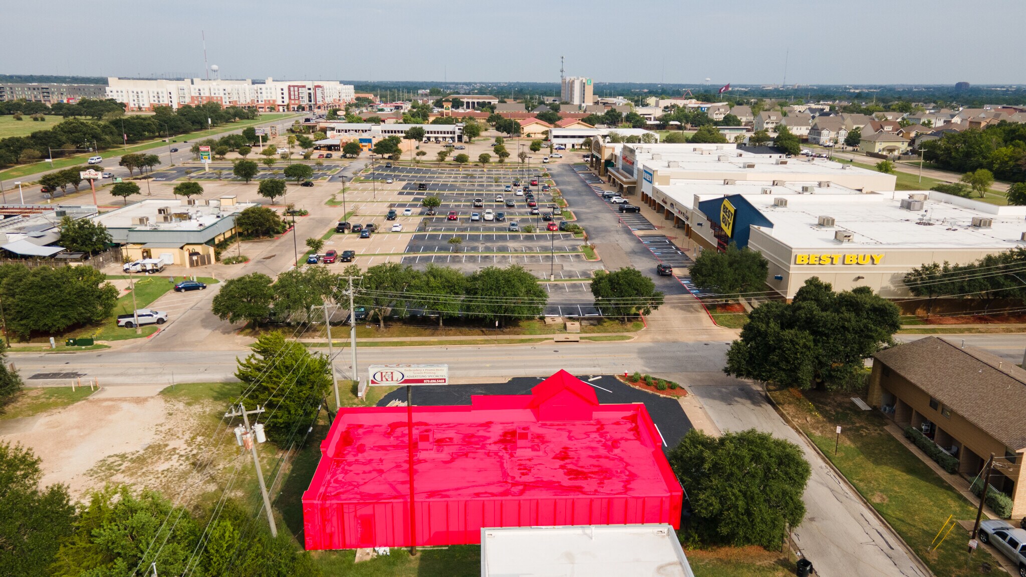 110 Lincoln Ave, College Station, TX for lease Building Photo- Image 1 of 24