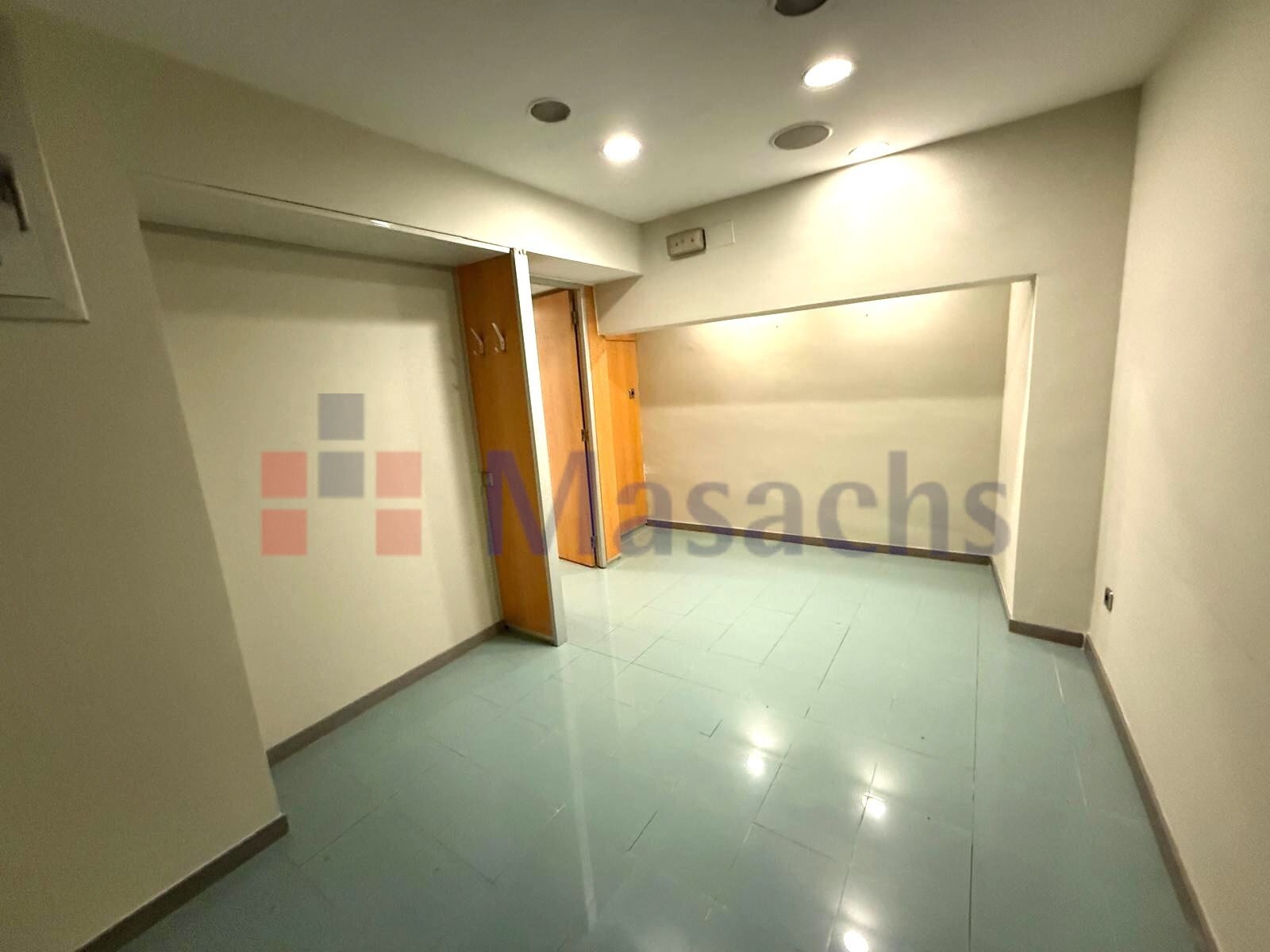 Office in Terrassa, Barcelona for lease Interior Photo- Image 1 of 8