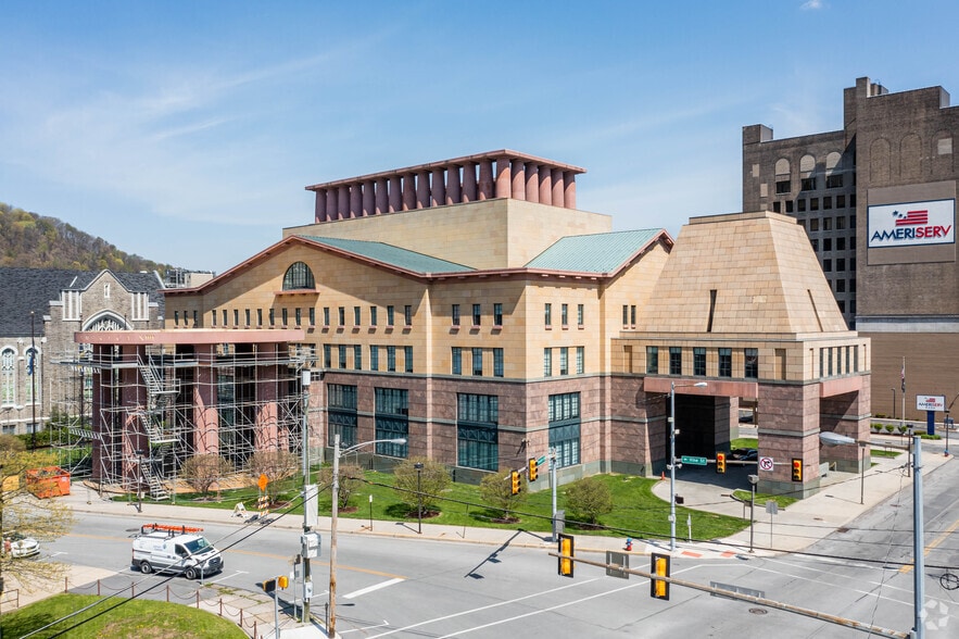 1 Pasquerilla Plz, Johnstown, PA for lease - Building Photo - Image 2 of 11