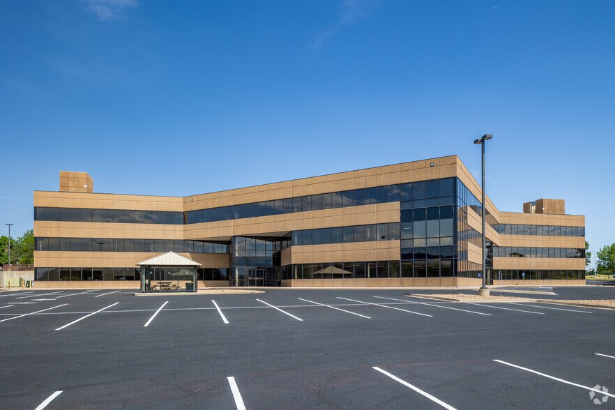 2655 W Midway Blvd, Broomfield, CO for lease - Primary Photo - Image 1 of 96