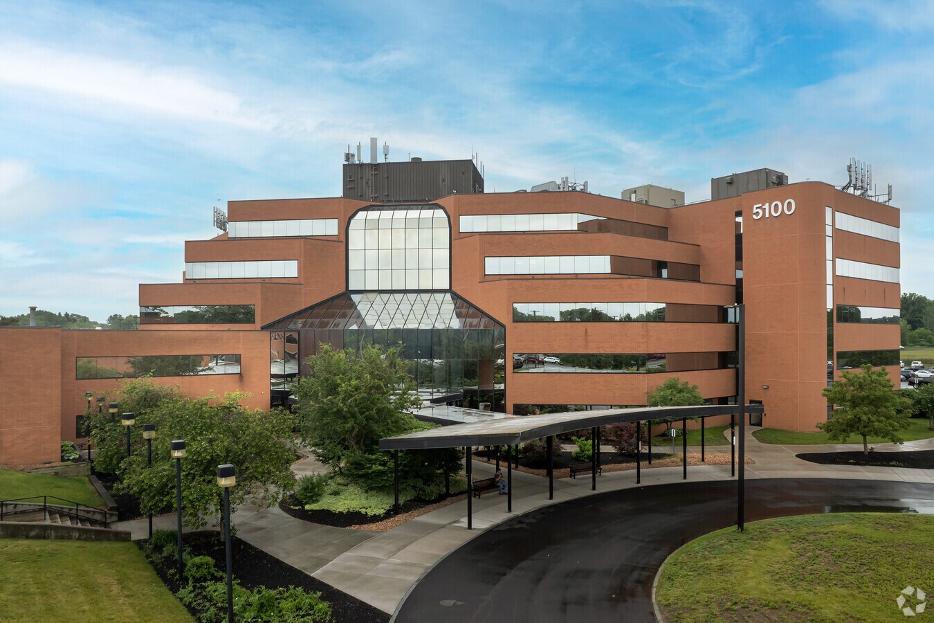 5100 W Taft Rd, Liverpool, NY 13088