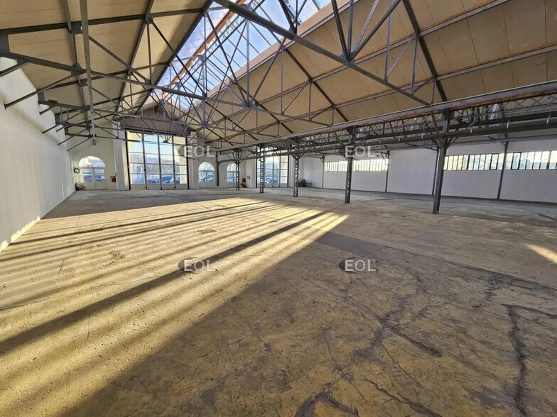 Industrial in Ivry-sur-Seine for lease - Interior Photo - Image 2 of 6