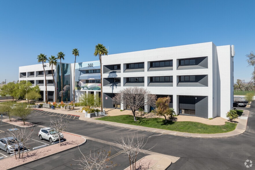 560 W Brown Rd, Mesa, AZ for lease - Building Photo - Image 2 of 6
