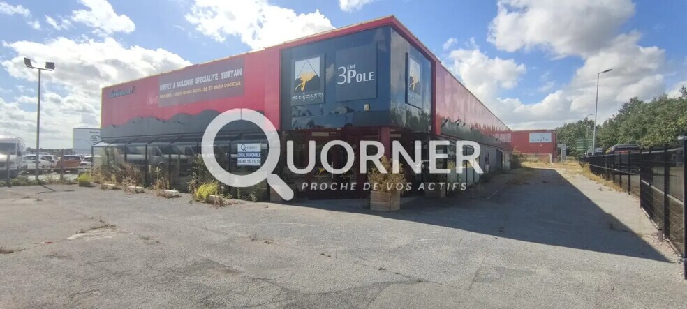 Retail in Bruay-la-Buissière for lease - Building Photo - Image 3 of 9