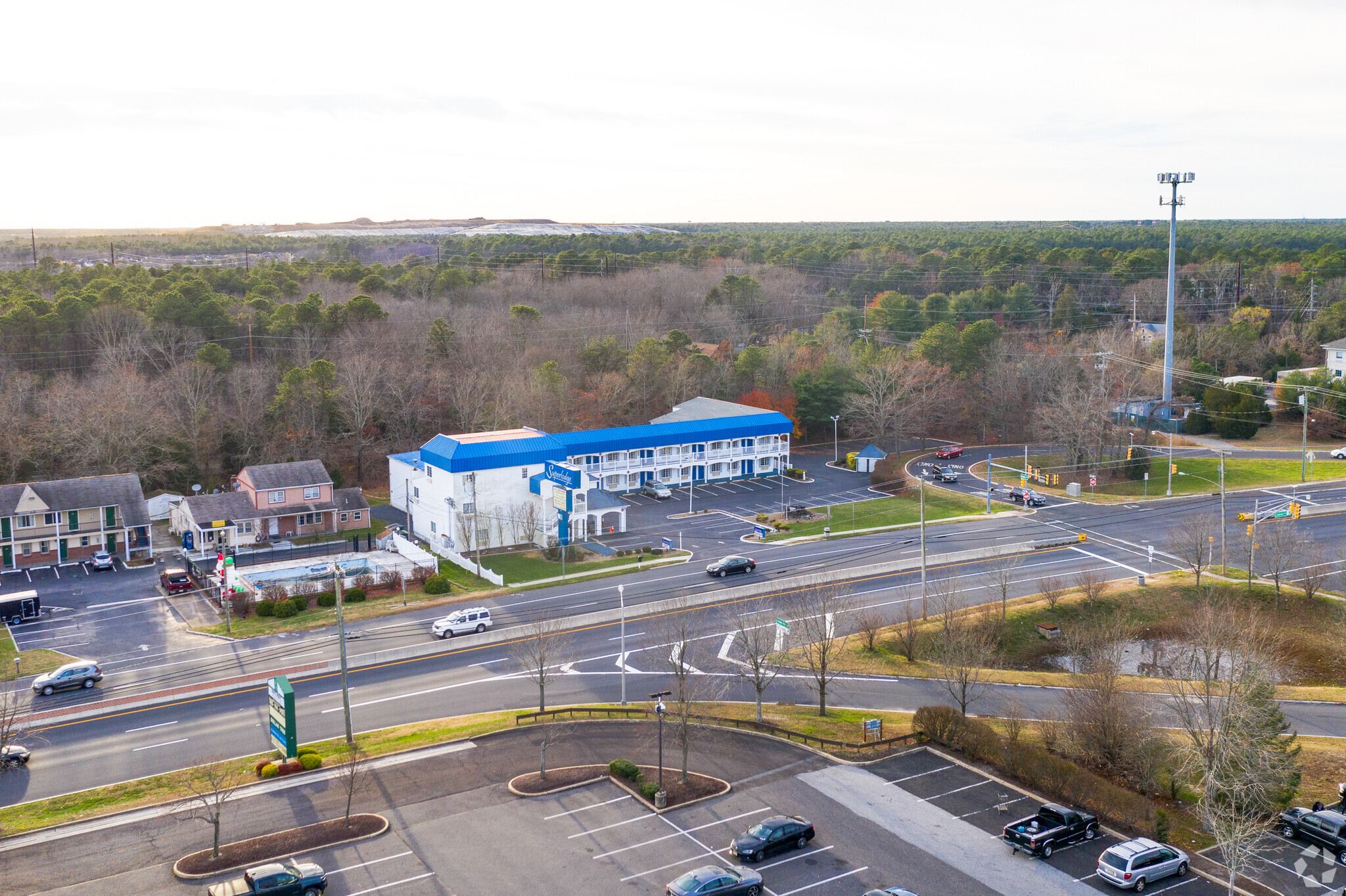 633 White Horse Pike, Absecon, NJ for sale Primary Photo- Image 1 of 77