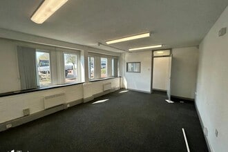 Maxwell Rd, Peterborough for lease Interior Photo- Image 2 of 7