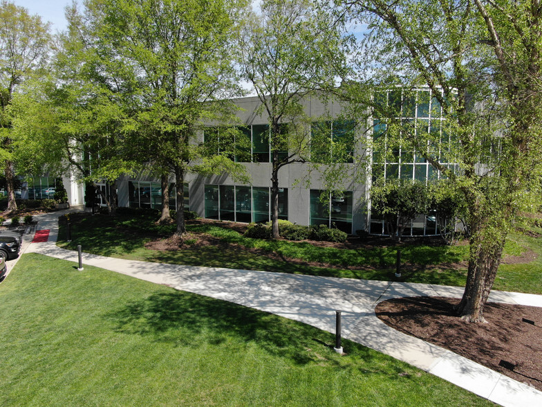 9210 Arboretum Pky, Richmond, VA for lease - Building Photo - Image 1 of 15