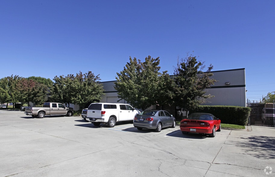 5055-5099 Preston Ave, Livermore, CA 94551 - Bldg M | LoopNet