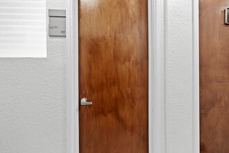 1940 Harrison St, Hollywood, FL for lease Interior Photo- Image 1 of 4