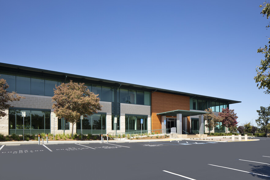 1011 McCarthy Blvd, Milpitas, CA for lease - Building Photo - Image 2 of 6