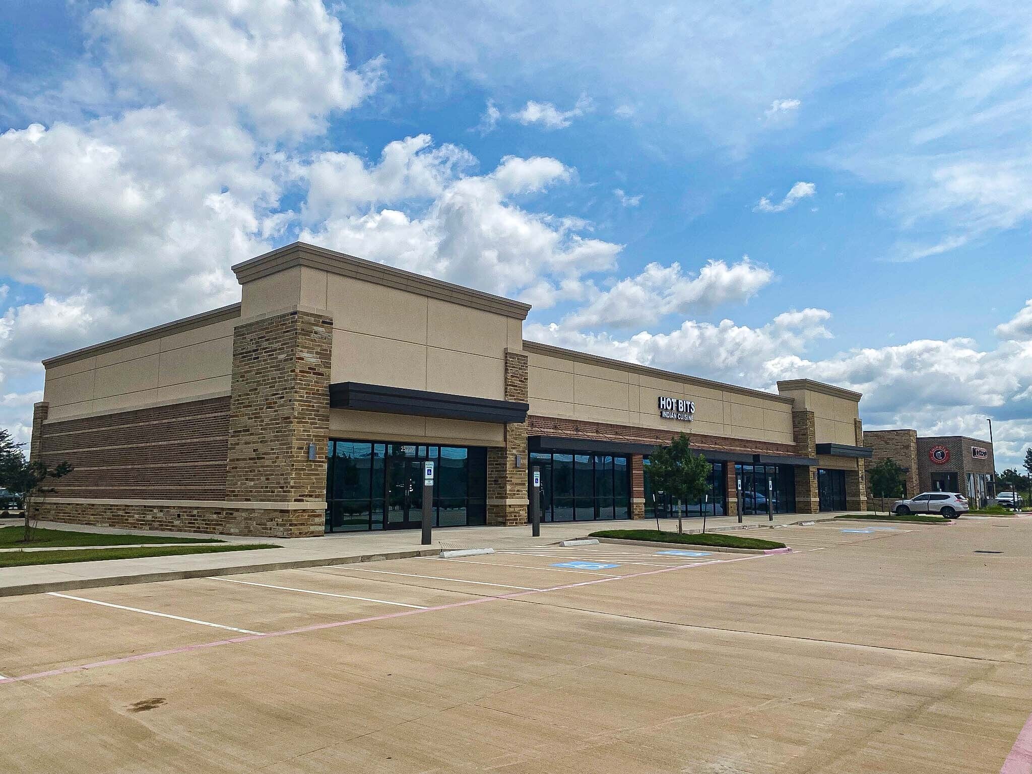 9555 Spring Green Blvd, Katy, TX 77494