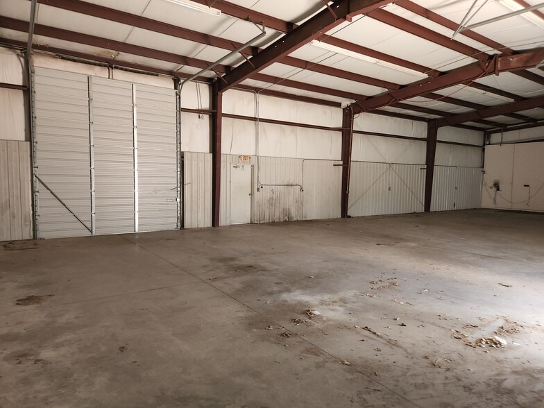 218 SE Park Ave, Lawton, OK for lease - Building Photo - Image 3 of 10