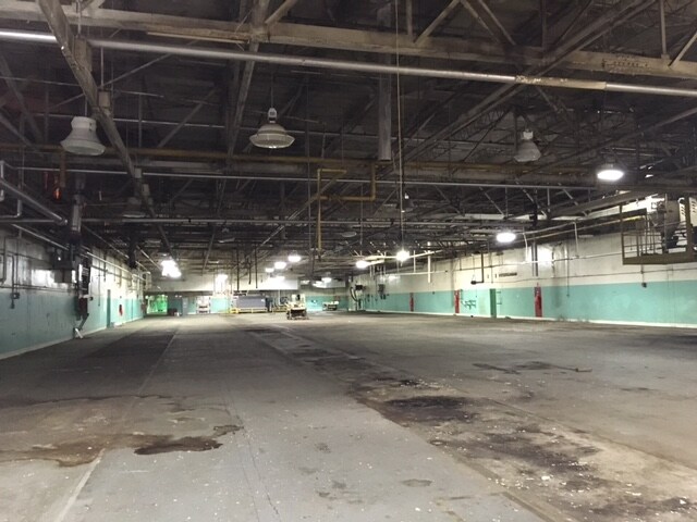 701-703 N Forrest St, Valdosta, GA for sale - Interior Photo - Image 2 of 30