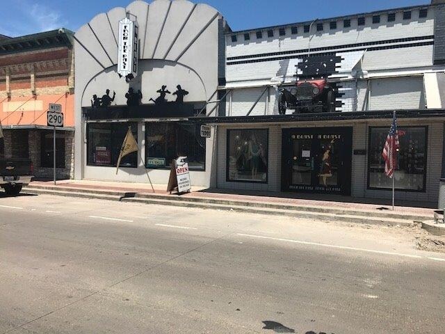 115 W Austin St, Giddings, TX for sale Building Photo- Image 1 of 1