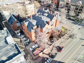 The Grant Street Mansion - Commercial Kitchen